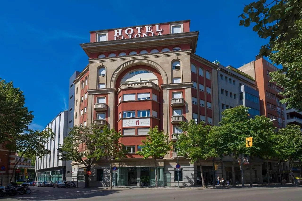 Hotel Ultonia contacts